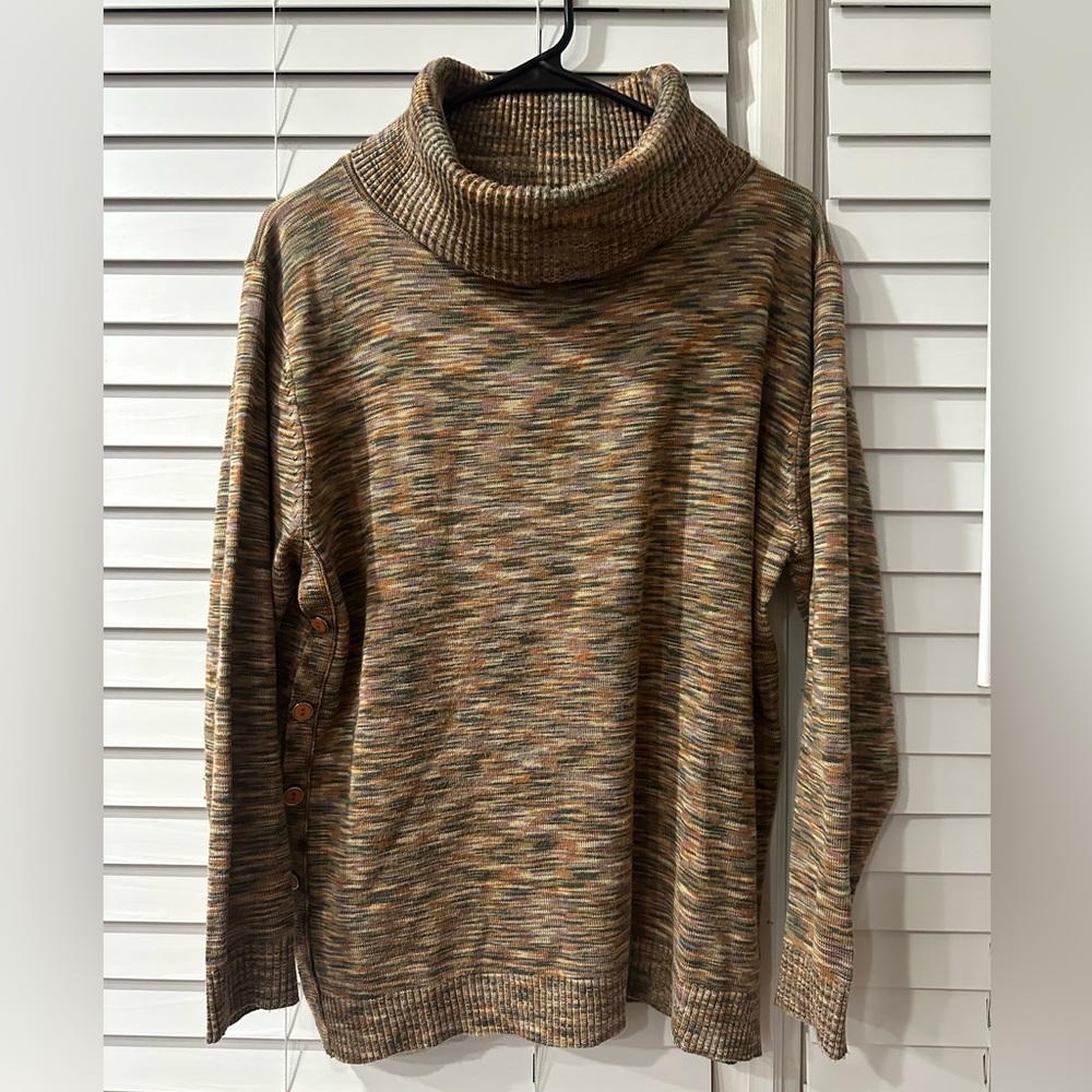 Abito Multicolor Cowl Turtle Neck Sweater 🤎 Size L! Best Offer Accepted!